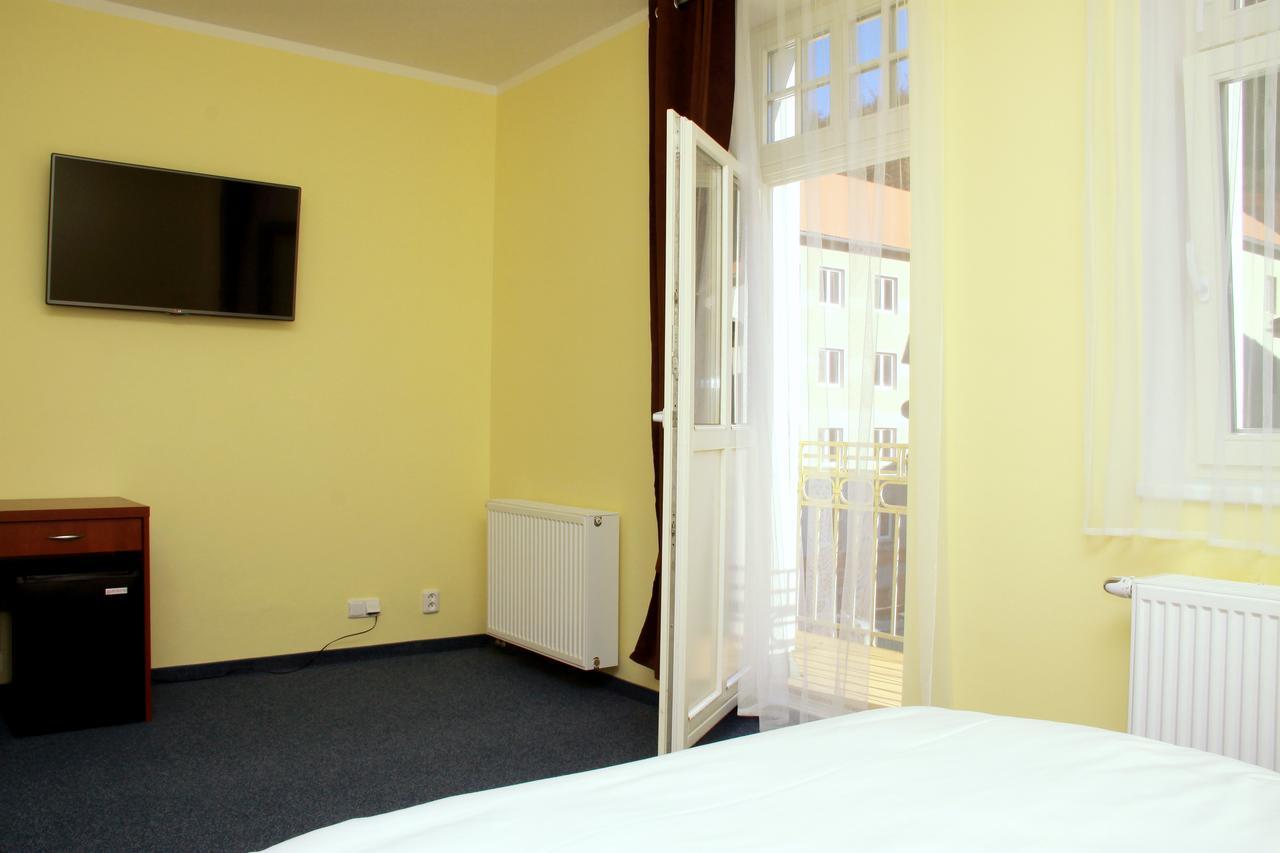 Hotel Vera Jachymov Exterior photo